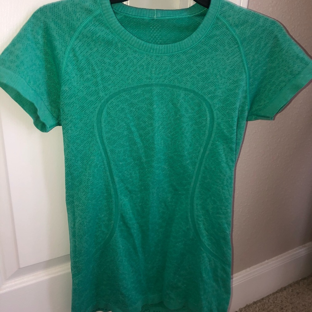 Lululemon Swiftly Tech Short Sleeve